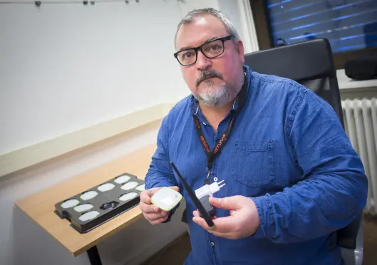 Redaktør og daglig leder Paul Jostein Aune i Trondheim24 viser frem beaconteknologien. Redaktør og daglig leder Paul Jostein Aune i Trondheim24 viser frem beaconteknologien.