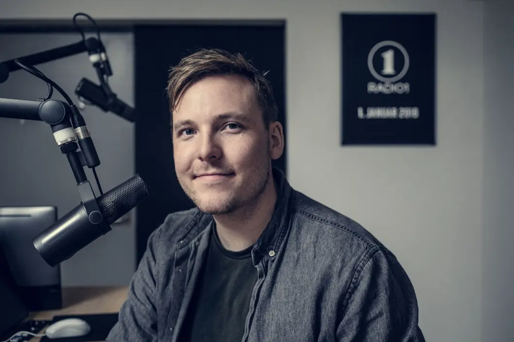 Programleder Niklas Baarli i Radio 1. Programleder Niklas Baarli i Radio 1.