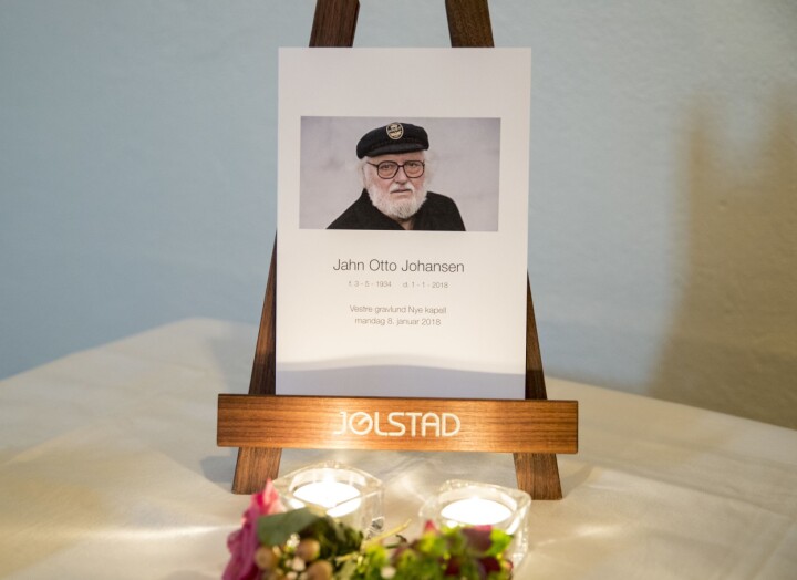 Jahn Otto Johansen begraves i Vestre gravlund Nye kapell.