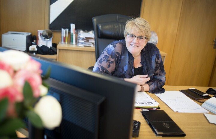 Kulturminister Trine Skei Grande (V) på sitt kontor i Kulturdepartementet i Grubbegata i Oslo.
