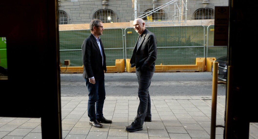 Fagsjef Geir Engen i Mediebedriftenes Landsforening og administrerende direktør Jan Morten Drange i ANFO er enige om en ting: Norske annonsører bør stenge døren for falske nyheter og svindelnettsteder. Fagsjef Geir Engen i Mediebedriftenes Landsforening og administrerende direktør Jan Morten Drange i ANFO er enige om en ting: Norske annonsører bør stenge døren for falske nyheter og svindelnettsteder.