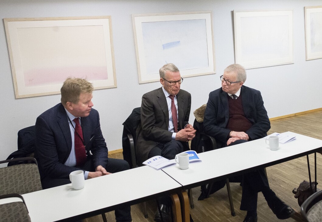 På kvartalspresentasjonen til Polaris Media: Gunnar Bjørkavåg og Erik Must i Must Invest, samt styreleder Bernt Olufsen i Polaris Media. På kvartalspresentasjonen til Polaris Media: Gunnar Bjørkavåg og Erik Must i Must Invest, samt styreleder Bernt Olufsen i Polaris Media.