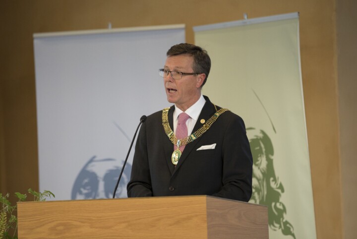 Vil eie halve Khrono: Rektor ved Universitet i Bergen, Dag Rune Olsen.