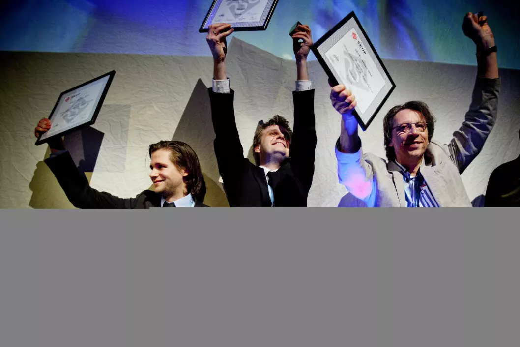 SIST I 2011: Steinar Figved, Robin Idland Krüger og Asbjørn Øyhovden i TV2-Nyhetene fikk SKUP-prisen 2010 for 