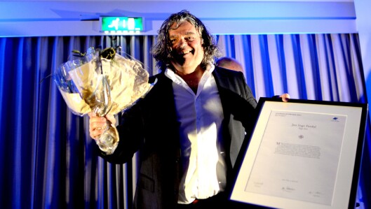 LLAs journalistpris 2017 til Sogn Avis og Jan Inge Fardal for «barnevernsaken». LLAs journalistpris 2017 til Sogn Avis og Jan Inge Fardal for «barnevernsaken».