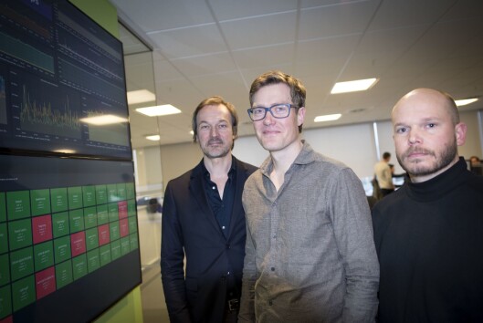 Deler av SOL.no-redaksjonen. Frå venstre: Ansvarleg redaktør og adm. dir. Jan Thoresen, redaktør Andreas Heen Carlsen og desksjef Trond Alsvik. Deler av SOL.no-redaksjonen. Frå venstre: Ansvarleg redaktør og adm. dir. Jan Thoresen, redaktør Andreas Heen Carlsen og desksjef Trond Alsvik.