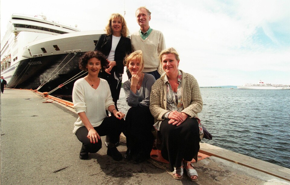 HUSKER DU 2? Guri Heftye var med NRK-programmet «Bokbadet» på tur i 1999. Her med noen av deltakerne, bak fra venstre: Eva Bratholm og Karsten Alnæs. Foran, fra venstre: Unni Lindell, Hege Duckert og Guri Heftye.