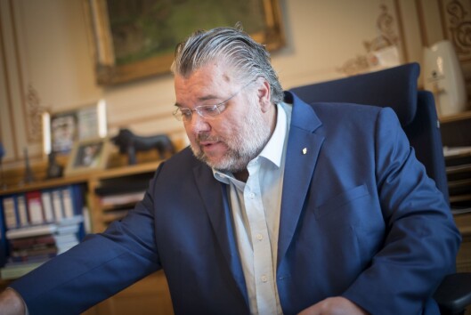 Morten Wold (Frp) er mediepolitisk talsmann i partiet. Han er også 2. visepresident på Stortinget. Morten Wold (Frp) er mediepolitisk talsmann i partiet. Han er også 2. visepresident på Stortinget.