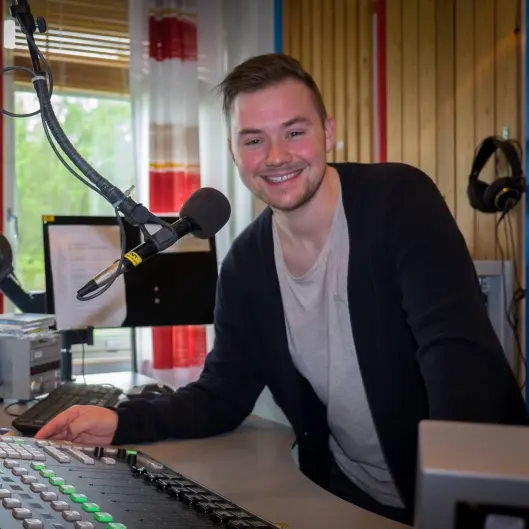 Klubbleder Johannes Børstad i NRK Trøndelag. Klubbleder Johannes Børstad i NRK Trøndelag.