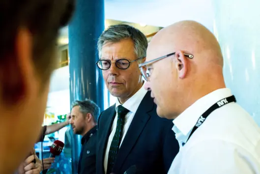 Olav Nyhus og Thor Gjermund Eriksen kommenterer streik i NRK. Olav Nyhus og Thor Gjermund Eriksen kommenterer streik i NRK.