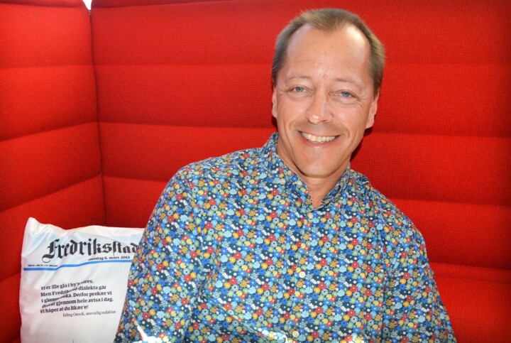Sjefredaktør René Svendsen i Fredriksstad Blad i sine lokaler i Østfold.