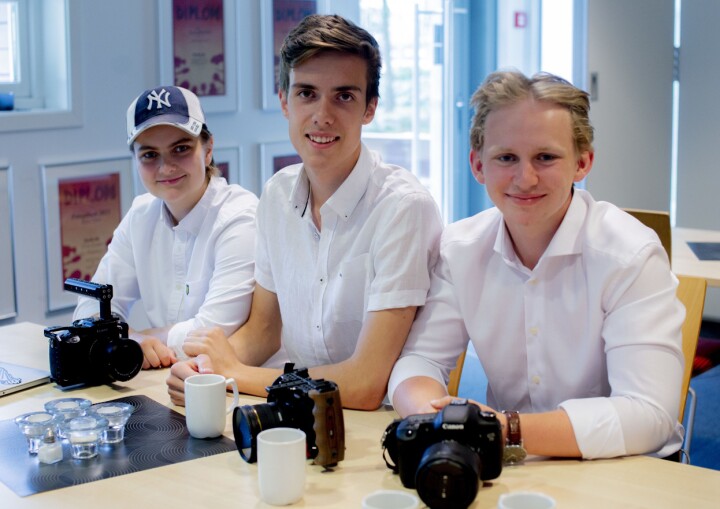 Aurora Schølberg (18), Eirik Grønvold (18) og Christian Hellumsand (17) slager sosiale medier-serie for NRK Buskerud.