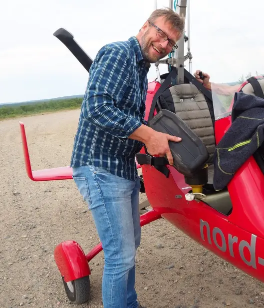Dette var det siste bildet som ble tatt av distriktsredaktør Morten Ruud i NRK Finnmark mens han gjorde klar gyrokopteret lørdag. Dette var det siste bildet som ble tatt av distriktsredaktør Morten Ruud i NRK Finnmark mens han gjorde klar gyrokopteret lørdag.