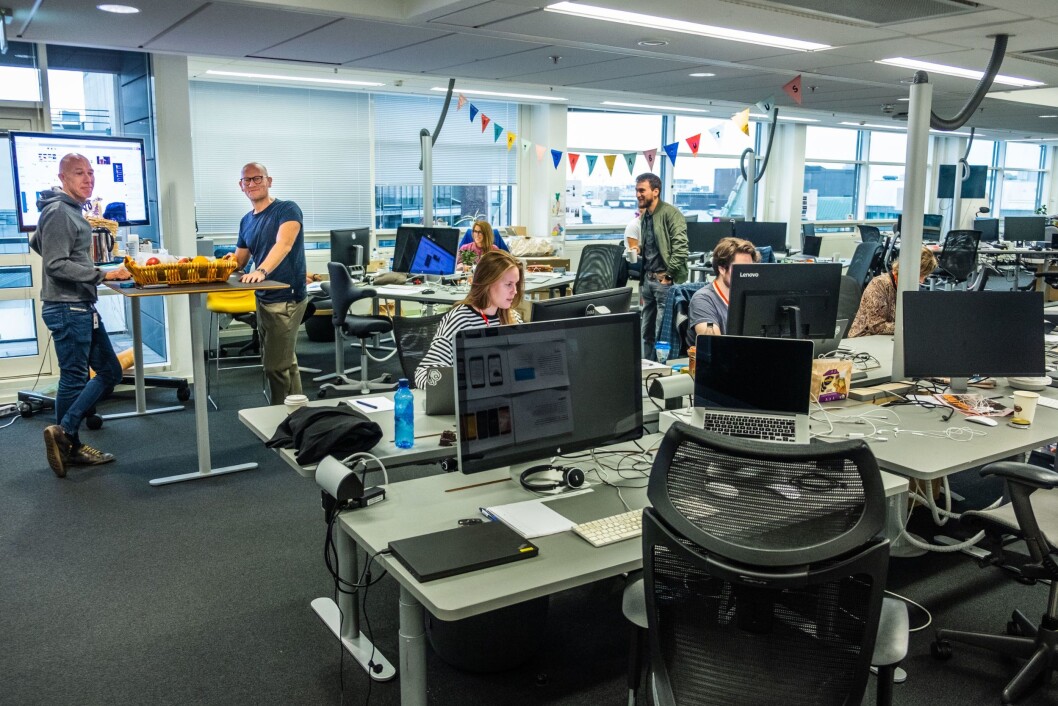 Peil-redaksjonen sitter tett på utviklerne fra Schibsted i VGs lokaler i Akersgata. Peil-redaksjonen sitter tett på utviklerne fra Schibsted i VGs lokaler i Akersgata.