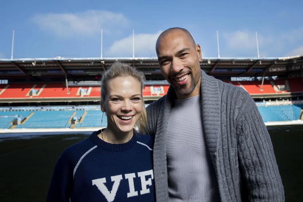 Produksjonen Heimebane rammes av streiken. I bildet: Skuespillerne Ane Dahl Torp, John Carew Produksjonen Heimebane rammes av streiken. I bildet: Skuespillerne Ane Dahl Torp, John Carew