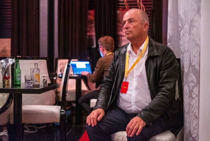 Hans Rustad, redaktør i Document.no på Sverigedemokraternas valgvake søndag kveld. Hans Rustad, redaktør i Document.no på Sverigedemokraternas valgvake søndag kveld.