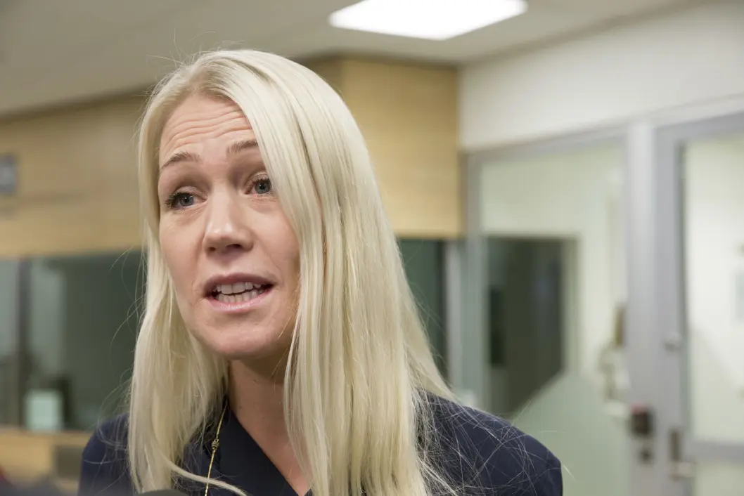 Rema 1000s kommunikasjonsdirektør Mette Fossum, her under et møte med Monica Mæland. Foto: Terje Bendiksby / NTB scanpix Rema 1000s kommunikasjonsdirektør Mette Fossum, her under et møte med Monica Mæland. Foto: Terje Bendiksby / NTB scanpix