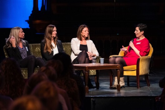 Marianne Steffensen Kielland, Kirsti Husby og Sarah Willand på scenen i lag med Ingeborg Volan fra Dagens Næringsliv torsdag. Marianne Steffensen Kielland, Kirsti Husby og Sarah Willand på scenen i lag med Ingeborg Volan fra Dagens Næringsliv torsdag.
