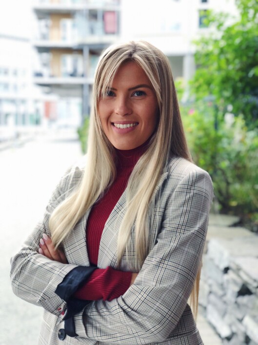Line Pevik, 24 år, er fast ansatt som skrivende leder for Trd.by i Adresseavisen. Line Pevik, 24 år, er fast ansatt som skrivende leder for Trd.by i Adresseavisen.
