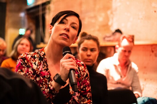 Ingeborg Volan i Dagens Næringsliv var publikum i debatten om kommentarfeltet i regi av Oslo journalistklubb og Oslo redaktørforening. Ingeborg Volan i Dagens Næringsliv var publikum i debatten om kommentarfeltet i regi av Oslo journalistklubb og Oslo redaktørforening.