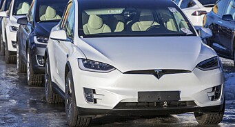 Både DN og TV 2 skrev om at stadig flere bytter inn Teslaen i en ladbar hybrid- eller dieselbil