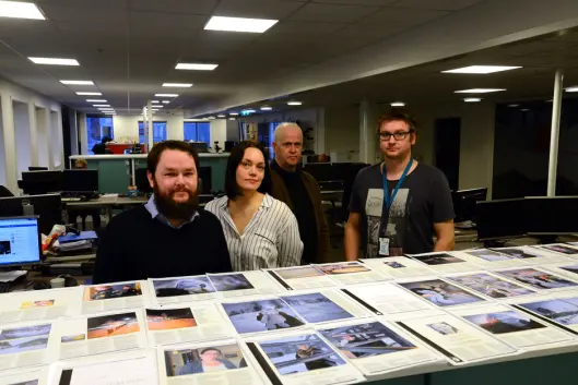 AN-journalistene (f.v.) Alexander Kjønsø Karlsen, Siri Gulliksen, Tom Melby (fotograf) og Anders Bergundhaugen. AN-journalistene (f.v.) Alexander Kjønsø Karlsen, Siri Gulliksen, Tom Melby (fotograf) og Anders Bergundhaugen.