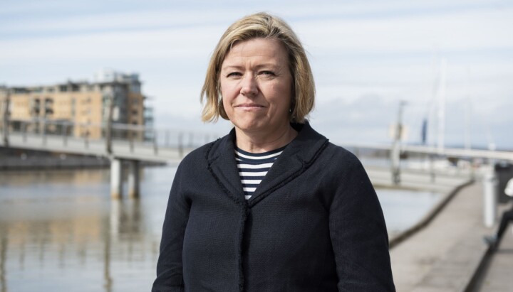 Nyhetsredaktør Tone Tveøy Strøm-Gundersen reagerer på Nettavisens vinkling i en sak om Line Andersens rettssak mot NRK.