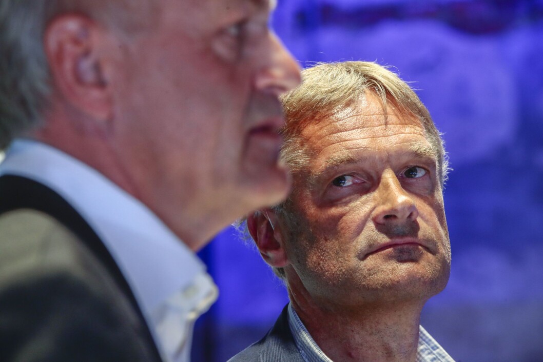 Abraham Foss (t.h.) i Telia. Abraham Foss (t.h.) i Telia.