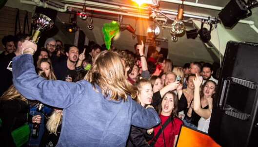 Kumars Karaokekøpp er festen der du ikke må kunne teksten, og heller ikke klappe i takt, opplyser arrangøren. Kumars Karaokekøpp er festen der du ikke må kunne teksten, og heller ikke klappe i takt, opplyser arrangøren.