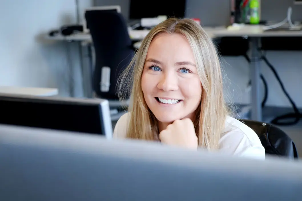 Pernille Elene Bjørtomt Hunes (27) er ansatt som vaktsjef i SOL Pernille Elene Bjørtomt Hunes (27) er ansatt som vaktsjef i SOL