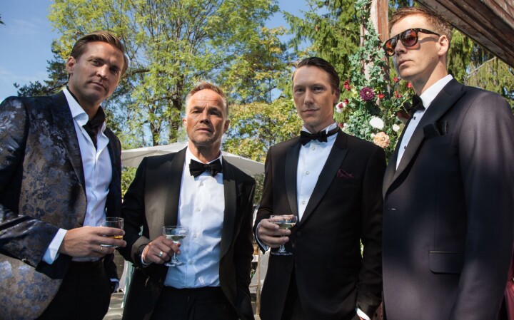 Henrik (Tobias Santelmann), Jeppe (Jon Øigarden), Adam (Simon Berger) og William (Pål Sverre Hagen) er frontfigurene i NRKs nye dramaserie.