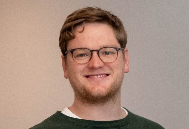 Andreas Augdahl får fast jobb i NRK.