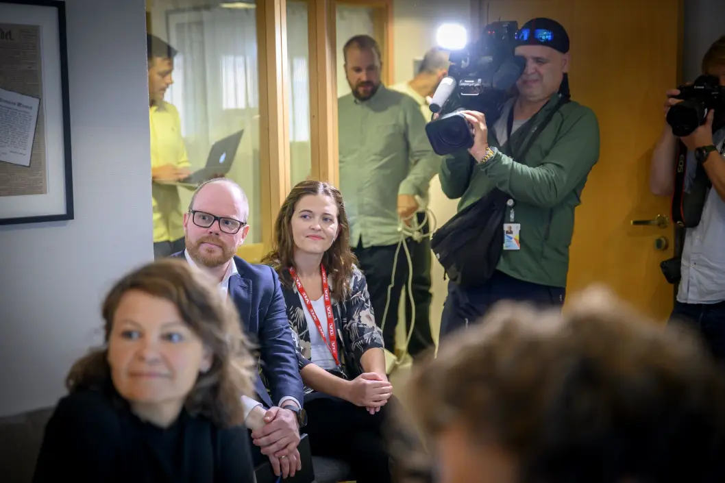 Sjefredaktør Gard Steiro og nyhetsredaktør Tora Bakke Håndlykken i VG i PFU-møtet 28. august 2019. Sjefredaktør Gard Steiro og nyhetsredaktør Tora Bakke Håndlykken i VG i PFU-møtet 28. august 2019.