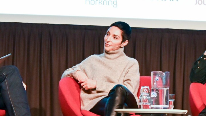 Lisa Tønne, komiker og programleder.