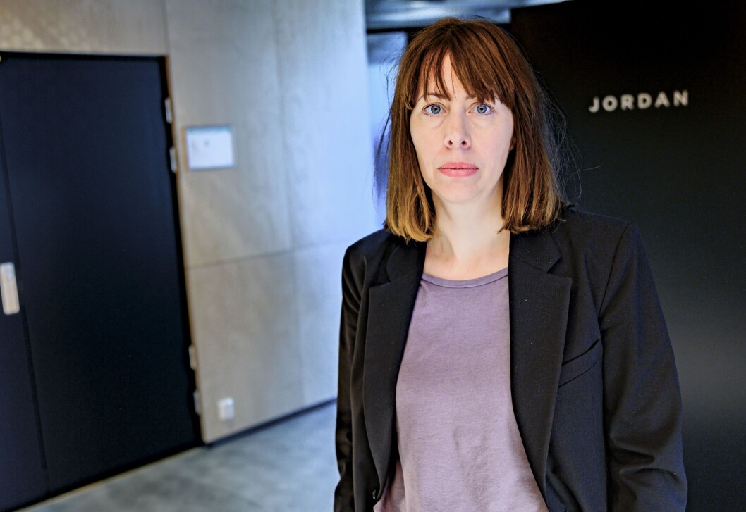 «Vi kommer til å ha det tøft fremover. Men vi er fortsatt Morgenbladet. Og vi skal alltid være Morgenbladet», skriver ansvarlig redaktør i Morgenbladet Anna B. Jenssen. «Vi kommer til å ha det tøft fremover. Men vi er fortsatt Morgenbladet. Og vi skal alltid være Morgenbladet», skriver ansvarlig redaktør i Morgenbladet Anna B. Jenssen.