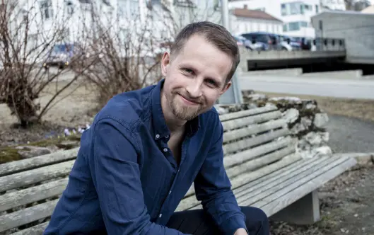Nordlys-redaktør Helge Nitteberg fryder seg over at de fant den nye kommentatoren i egne rekker. Nordlys-redaktør Helge Nitteberg fryder seg over at de fant den nye kommentatoren i egne rekker.
