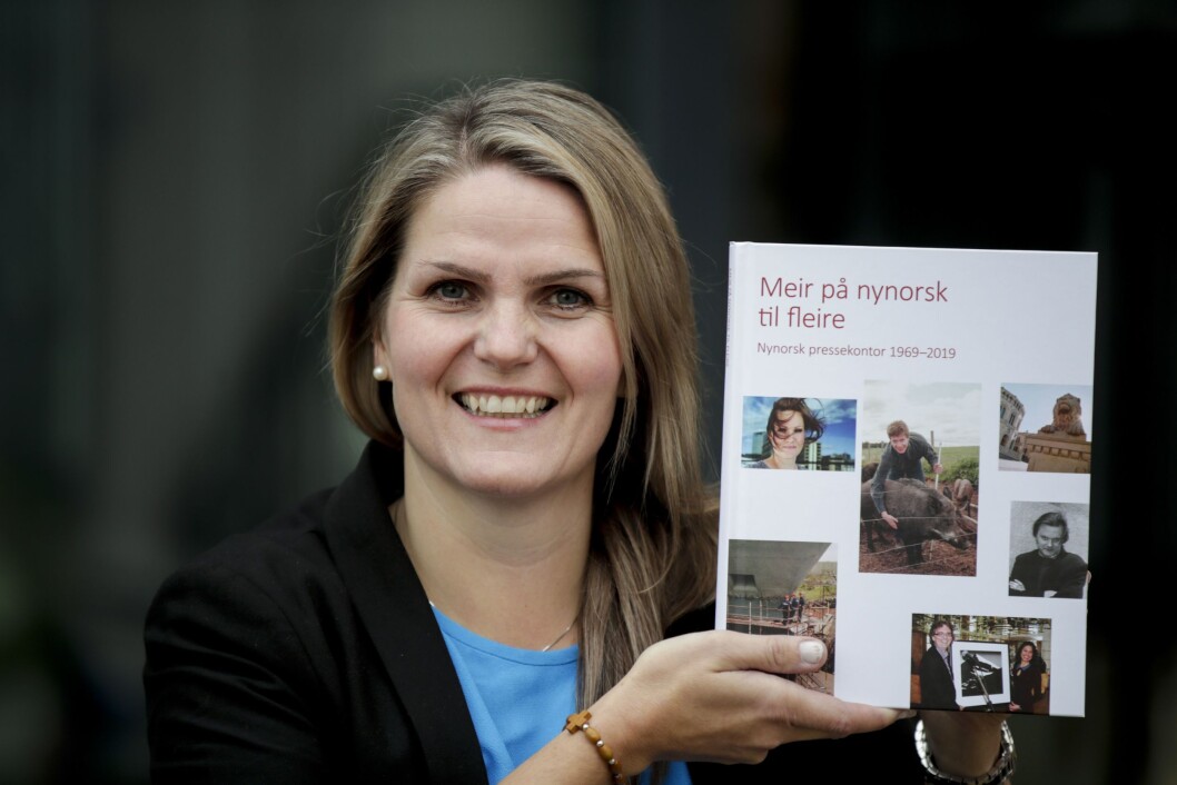 Redaktør Karoline Riise Kristiansen i Nynorsk pressekontor med jubileumsbok om NPK.Foto: Vidar Ruud / NTB scanpix Redaktør Karoline Riise Kristiansen i Nynorsk pressekontor med jubileumsbok om NPK.Foto: Vidar Ruud / NTB scanpix