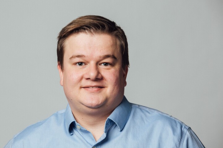 Pressesjef Karl Arthur Giverholt i Venstres stortingsgruppe