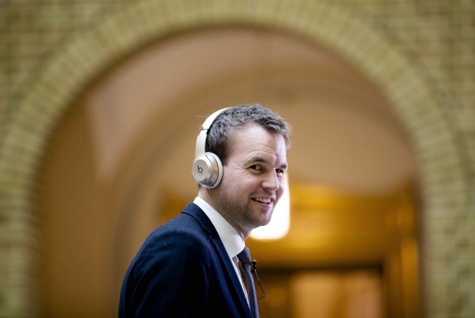 Barneminister og Krf-leder Kjell Ingolf Ropstad vil merke retusjert reklame, her er han avbildet under finansdebatten i Stortinget Barneminister og Krf-leder Kjell Ingolf Ropstad vil merke retusjert reklame, her er han avbildet under finansdebatten i Stortinget