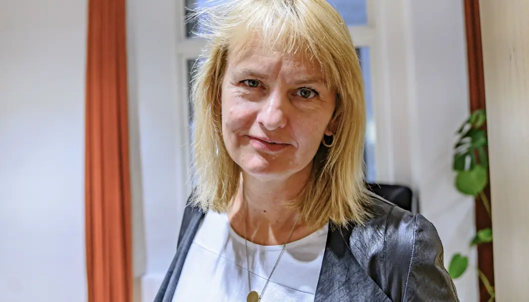 Randi Øgrey er administrerende direktør i Mediebedriftenes Landsforening (MBL). Hun roser deler av regjeringens mediestøttelov, men mener samtidig at flere tiltak må iverksettes. Randi Øgrey er administrerende direktør i Mediebedriftenes Landsforening (MBL). Hun roser deler av regjeringens mediestøttelov, men mener samtidig at flere tiltak må iverksettes.