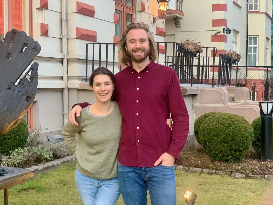 Mira Kahn blir daglig leder i podkastavdelingen til Fremantle. Mira Kahn blir daglig leder i podkastavdelingen til Fremantle.