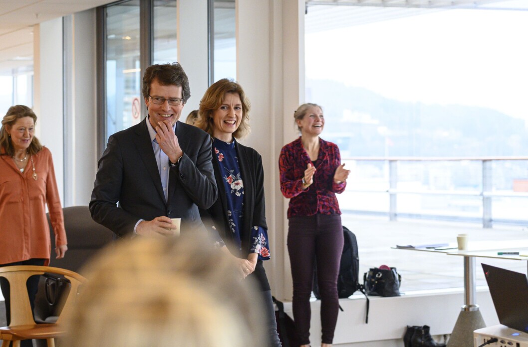 Marianne Johansen er redaksjonssjef økonomi- og politikkavdelingen i NRK. Hun har fått Per Axel Koch, konsernsjef, Polaris Media som mentor. Marianne Johansen er redaksjonssjef økonomi- og politikkavdelingen i NRK. Hun har fått Per Axel Koch, konsernsjef, Polaris Media som mentor.