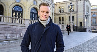 NRK-Cato er bekymret for den politiske journalistikken i Norge: – Det henger noen mørke skyer over den