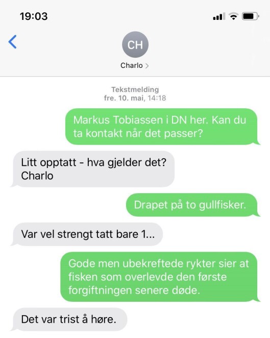 Markus Tobiassens sms-utveksling med underholdningsredaktør Charlo Halvorsen i NRK fra da Tobiassen jobbet i Dagens Næringsliv. Markus Tobiassens sms-utveksling med underholdningsredaktør Charlo Halvorsen i NRK fra da Tobiassen jobbet i Dagens Næringsliv.