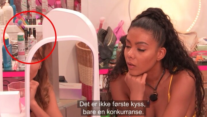 LOVE ISLAND: Skjønnheitsselskapet Norisma har betalt for plassering av vippeserumet Nutri-lashes på Love Island. LOVE ISLAND: Skjønnheitsselskapet Norisma har betalt for plassering av vippeserumet Nutri-lashes på Love Island.