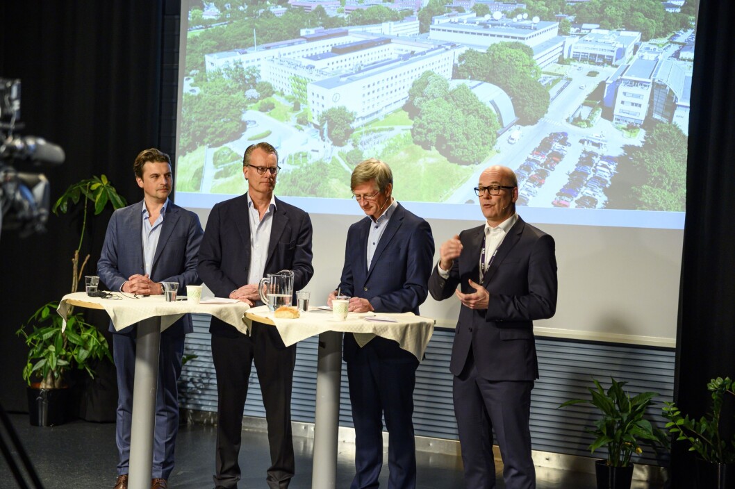 Ferds konsernsjef Morten Borge (fra venstre) eier og styreleder Johan H. Andresen, NRKs styreleder Birger Magnus og kringkastingssjef Thor Gjermund Eriksen. Ferds konsernsjef Morten Borge (fra venstre) eier og styreleder Johan H. Andresen, NRKs styreleder Birger Magnus og kringkastingssjef Thor Gjermund Eriksen.