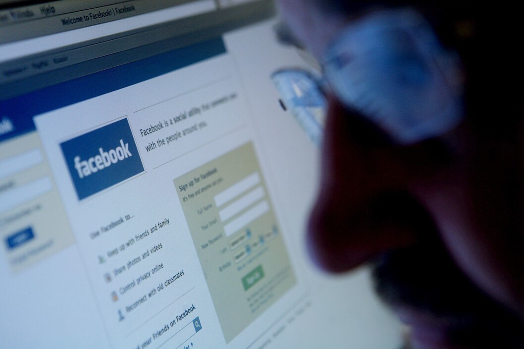 Facebook. Facebook.