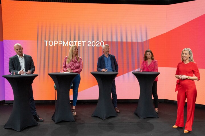 Paneldebatt under årets heldigitale Nordiske Mediedager, f.v. kringkastingssjef Thor Gjermund Eriksen, Discovery-sjef Tine Austvoll Jensen, TV 2-sjef Olav T. Sandnes, Schibsted-topp Kristin Skogen Lund og debattleder Yvonne Fondenes fra TV 2.