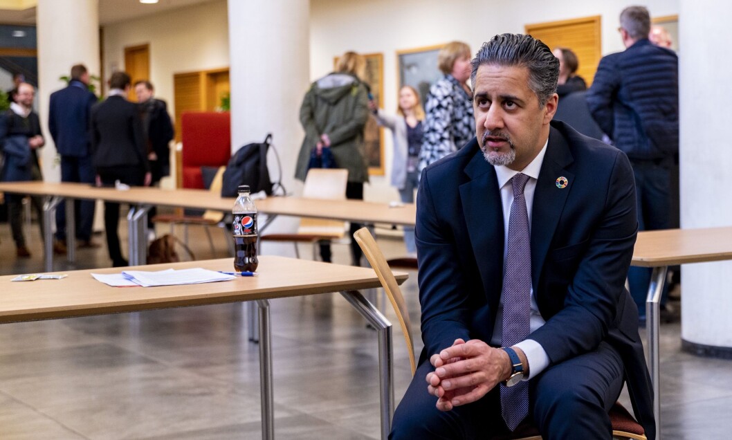 Kulturminister Abid Raja og hans departement gjør endringer i regjeringens krisepakke til mediene. Kulturminister Abid Raja og hans departement gjør endringer i regjeringens krisepakke til mediene.