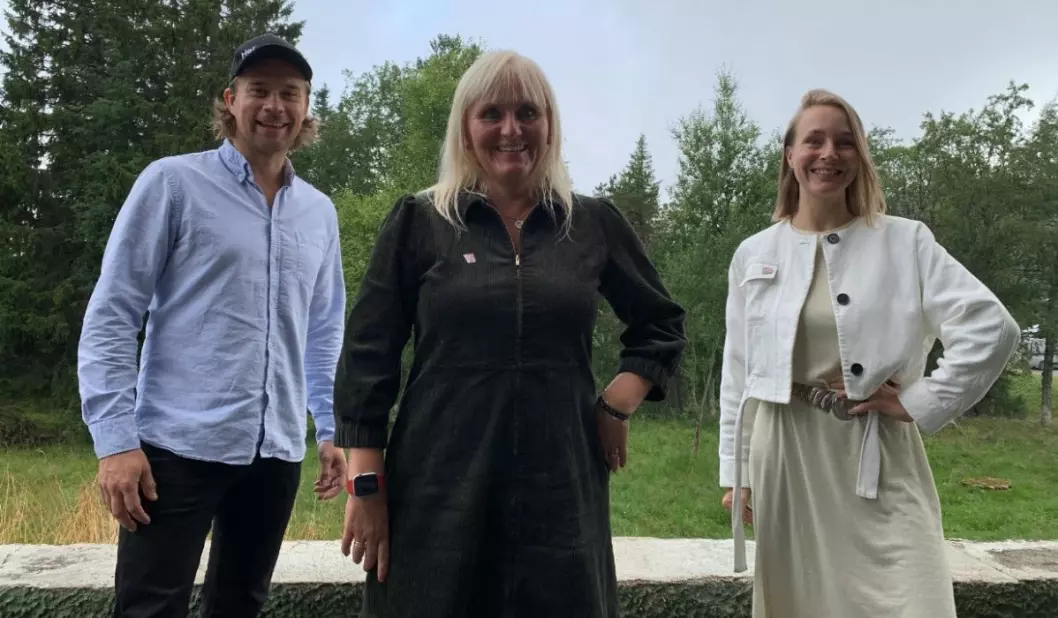 MOT Norge-leder Mariann Jansson, flankert av byrået Synlighets rådgiver Peder Johannessen og, byråleder Ingrid Dyrnes.